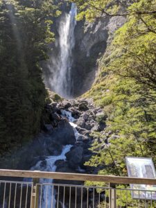 Devils Punchbowl Falls